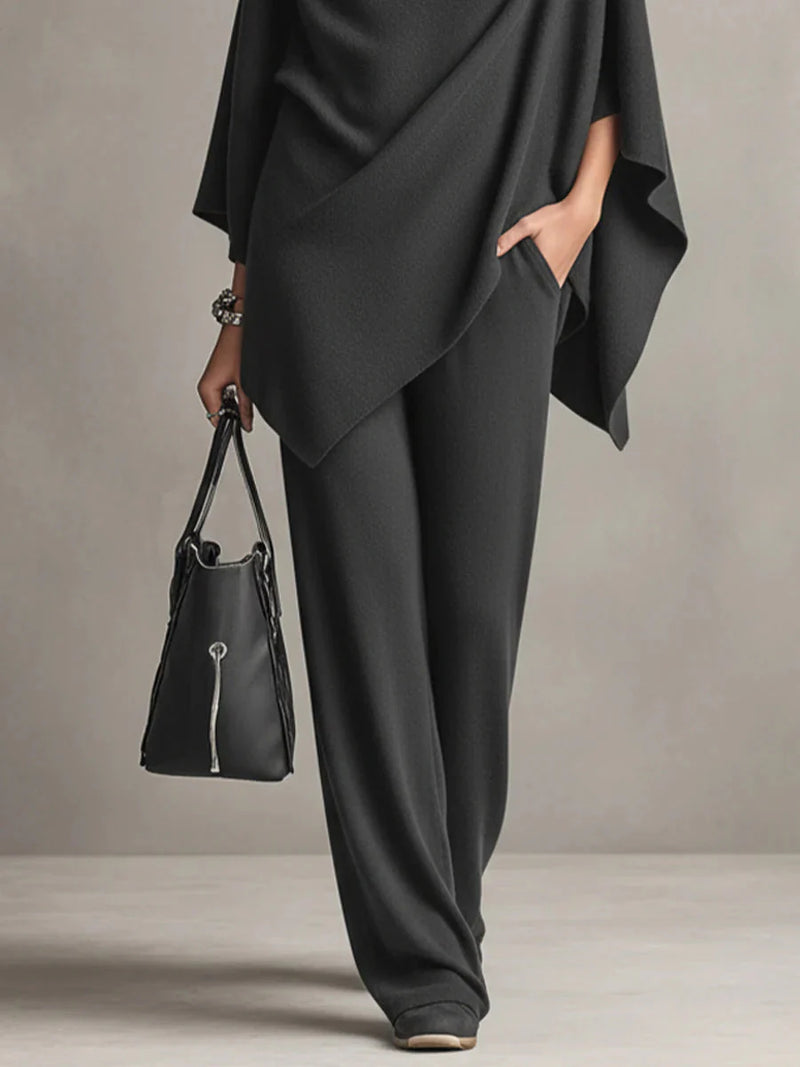 Giana – Elegant set with draped poncho and trousers