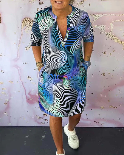 Ria - Colorful V-neck dress