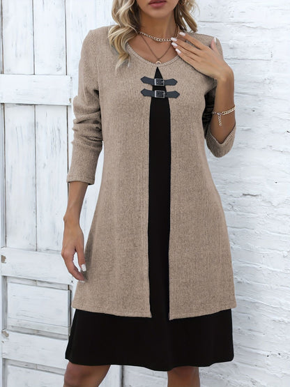 Clara - Vestido de corte A con efecto de dos piezas