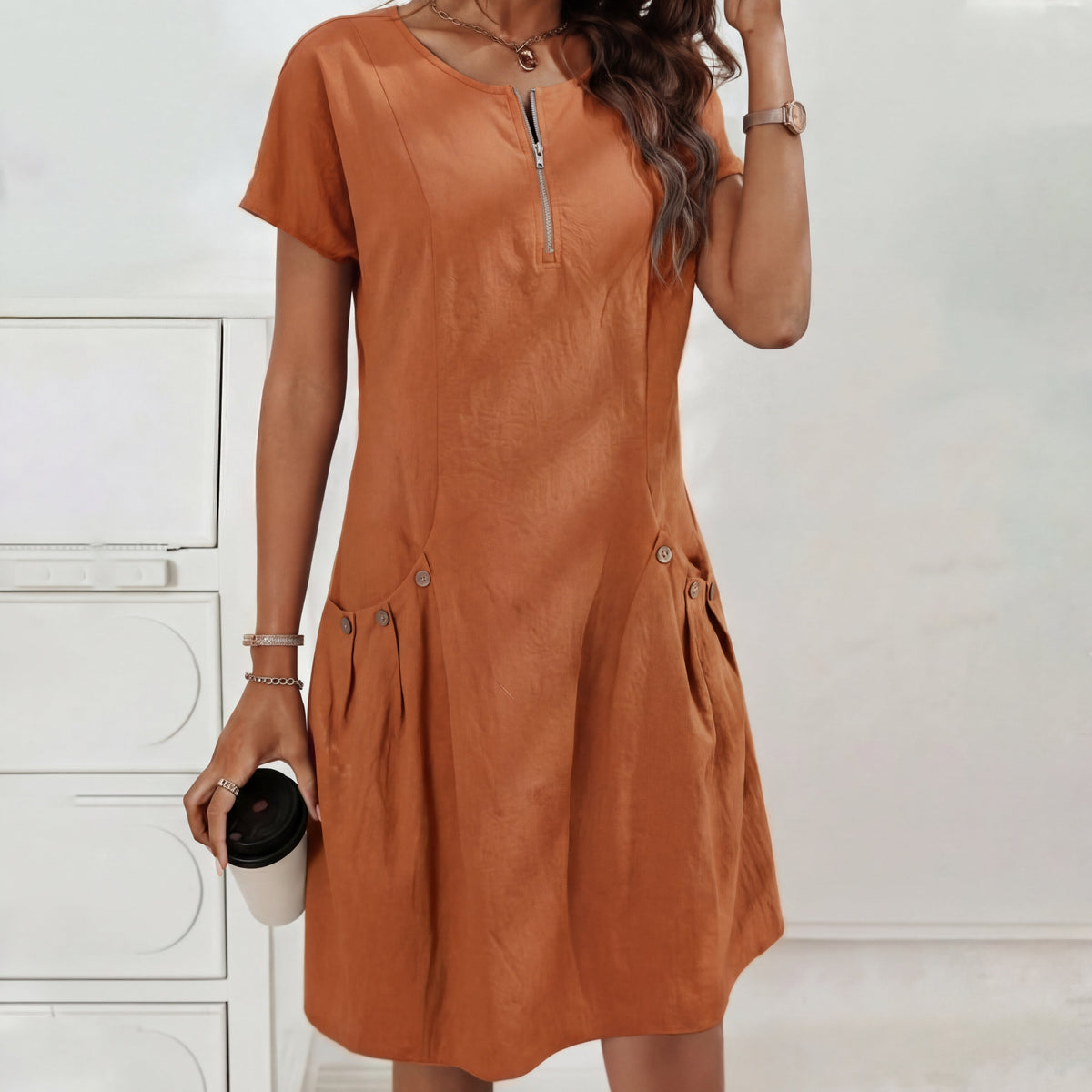 Mireia - Dress with zipper and buttoned pockets