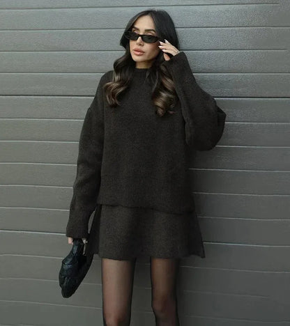 Vera - Conjunto de punto oversize con minifalda