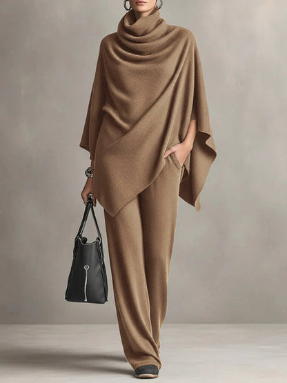 Giana – Elegant set with draped poncho and trousers