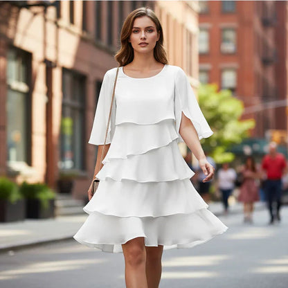 Brisa - Vestido elegante con capas y volantes